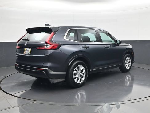 Used 2024 Honda CR-V LX image 6