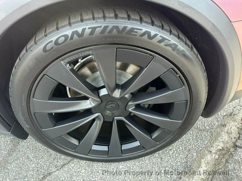 Used 2023 Tesla Model X Plaid image 27