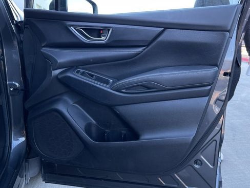 Used 2023 Subaru Ascent Limited image 18