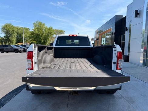 Used 2024 RAM 3500 Big Horn AWD/4WD image 9