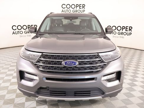 Used 2023 Ford Explorer XLT w/ Equipment Group 202A image 9