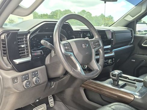 Used 2022 Chevrolet Silverado 1500 RST w/ All Star Edition Plus AWD/4WD image 34