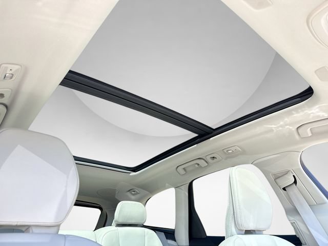 Certified 2024 Volvo XC60 B5 Ultimate w/ Protection Package Premier AWD/4WD image 19