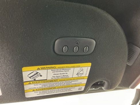 Used 2017 Ford Expedition Limited w/ Equipment Group 301A AWD/4WD image 25