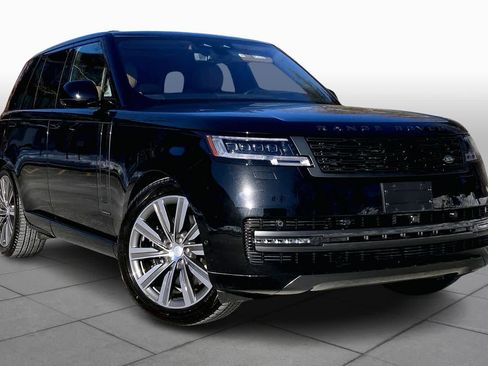 Used 2023 Land Rover Range Rover Autobiography image 3