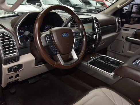 Used 2018 Ford F250 Limited w/ FX4 Off-Road Package AWD/4WD image 35