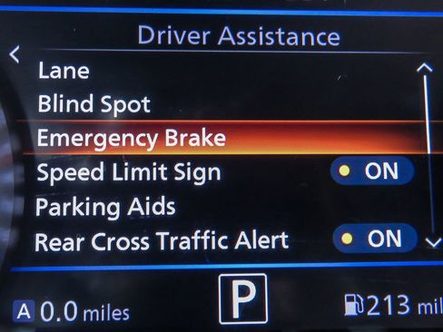 Certified 2022 Nissan Sentra SR image 23