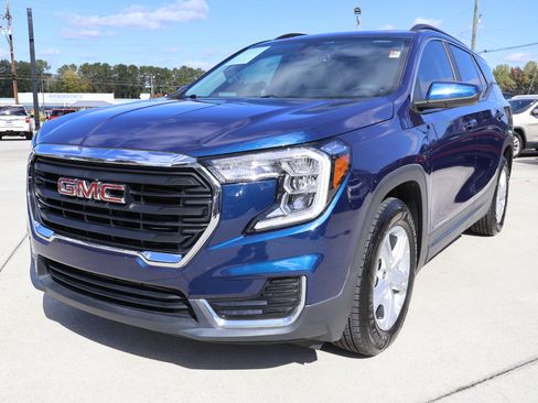 Used 2022 GMC Terrain SLE w/ Driver Convenience Package image 52