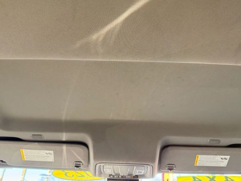 Used 2023 Chevrolet Silverado 1500 Custom image 14