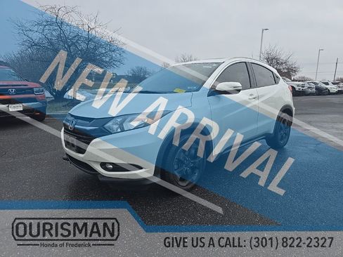 Used 2017 Honda HR-V EX-L image 3