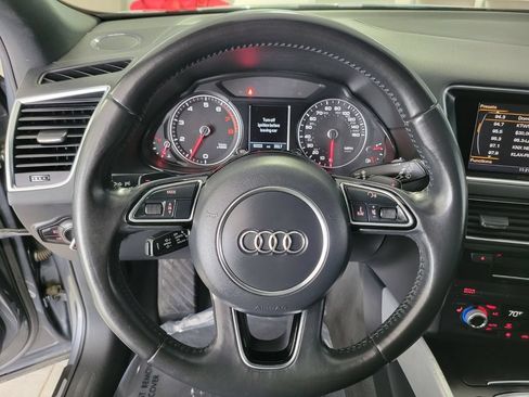 Used 2017 Audi Q5 2.0T Premium Plus w/ Technology Package AWD/4WD image 19