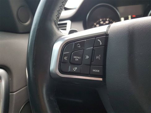 Used 2017 Land Rover Discovery Sport HSE image 20