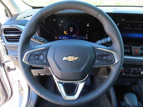 New 2026 Chevrolet TrailBlazer LT w/ LT Cold Weather Package AWD/4WD image 4