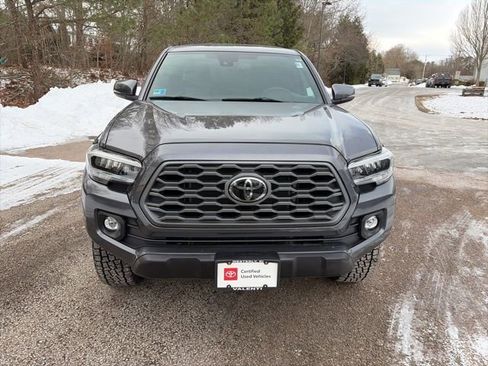 Certified 2023 Toyota Tacoma TRD Off-Road image 9