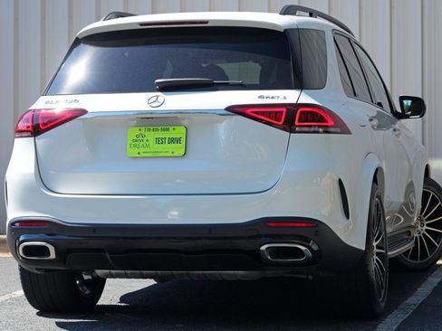Used 2022 Mercedes-Benz GLE 450 4MATIC w/ AMG Line Exterior image 5