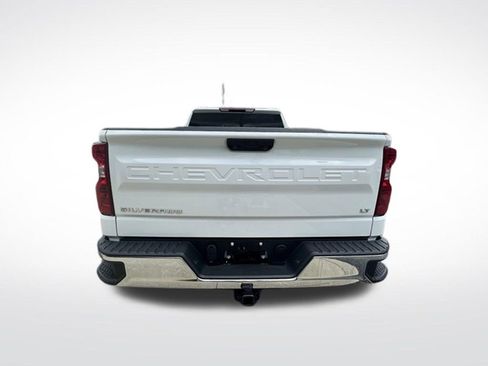Used 2023 Chevrolet Silverado 1500 LT AWD/4WD image 5