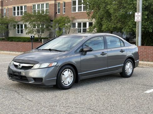 Used 2009 Honda Civic DX image 3