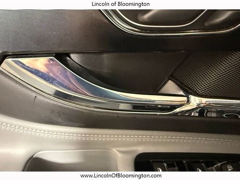 Used 2020 Lincoln Corsair Reserve w/ Equipment Group 202A image 37