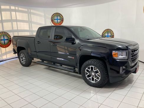 Used 2022 GMC Canyon AT4 image 19