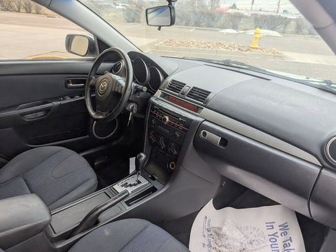 Used 2006 MAZDA MAZDA3 s image 19