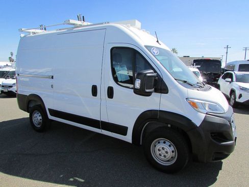 Used 2023 RAM ProMaster 1500 FWD image 2