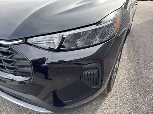 New 2025 Ford Escape ST-Line w/ Equipment Group 301A image 9