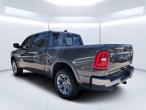 New 2026 RAM 1500 4x4 Crew Cab image 5