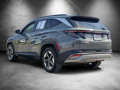 Certified 2025 Hyundai Tucson SEL image 4