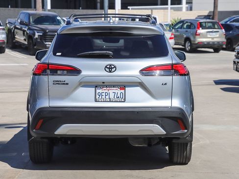 Certified 2023 Toyota Corolla Cross XLE w/ Black Badges Package (TMS) FWD image 7
