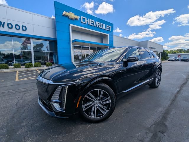 Used 2024 Cadillac Lyriq Luxury AWD/4WD image 33