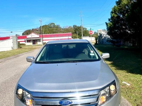 Used 2012 Ford Fusion SEL image 3