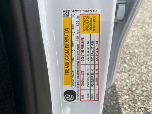 Used 2023 Chevrolet Malibu LS image 30