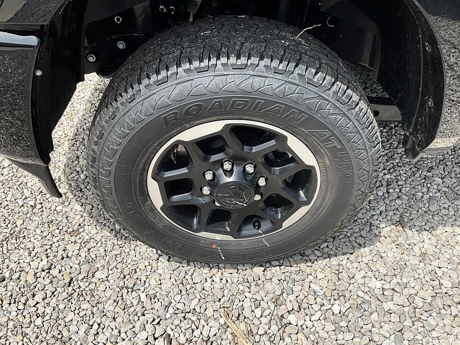 New 2026 RAM 3500 Big Horn w/ Laramie Trim Package AWD/4WD image 10
