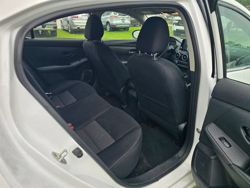 Used 2024 Nissan Sentra SV FWD image 29