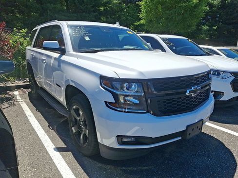 Certified 2017 Chevrolet Tahoe LT w/ Luxury Package AWD/4WD image 2