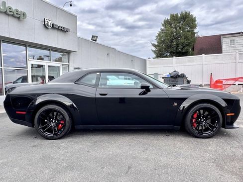 Used 2022 Dodge Challenger R/T Scat Pack image 8