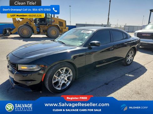Used 2017 Dodge Charger SXT image 1