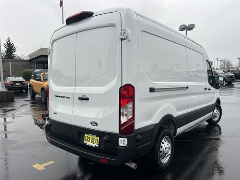 New 2026 Ford Transit 250 148 Medium Roof Extended AWD image 8