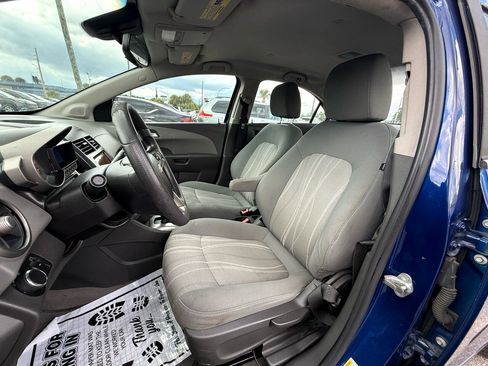 Used 2013 Chevrolet Sonic LT image 12