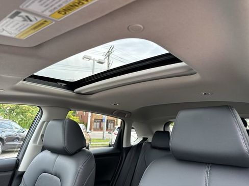 Used 2024 Honda HR-V EX-L image 18