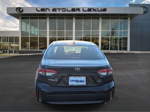 Used 2026 Toyota Corolla LE image 4
