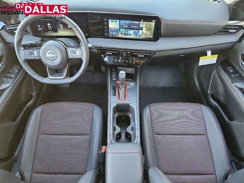New 2025 Nissan Kicks SR image 21