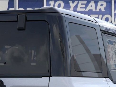 New 2025 Ford Bronco Badlands image 25
