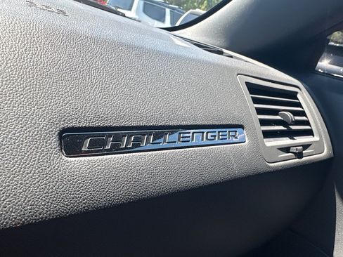 Used 2012 Dodge Challenger R/T RWD image 22