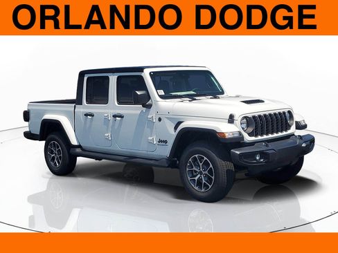 New 2025 Jeep Gladiator Sport image 1