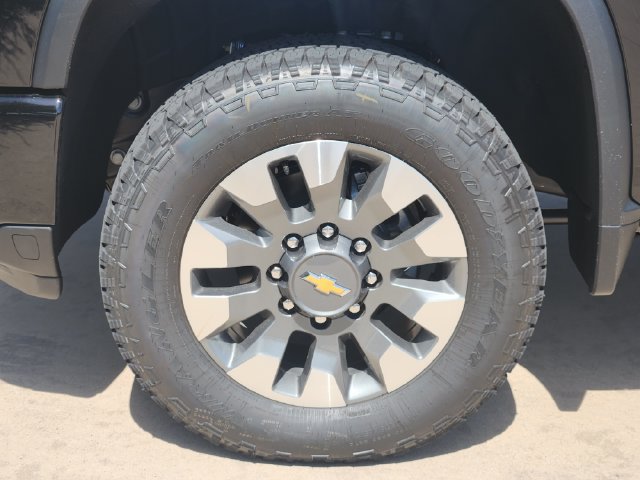 New 2026 Chevrolet Silverado 2500 Custom w/ Custom Value Package AWD/4WD image 18