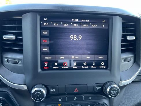 Used 2021 RAM 1500 Big Horn AWD/4WD image 16