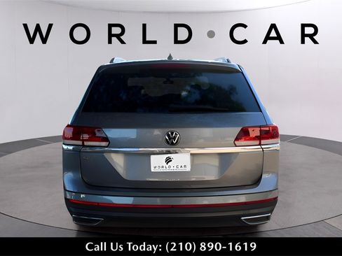 Used 2023 Volkswagen Atlas SE image 4