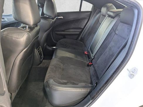 Used 2018 Dodge Charger R/T Scat Pack image 16