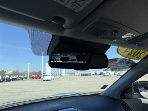 Used 2024 Mitsubishi Outlander Sport 2.0 SE Rear Camera & Heated Se image 79